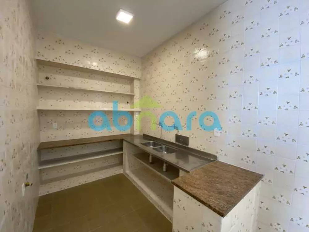 Cobertura, 3 quartos, 220 m² - Foto 13