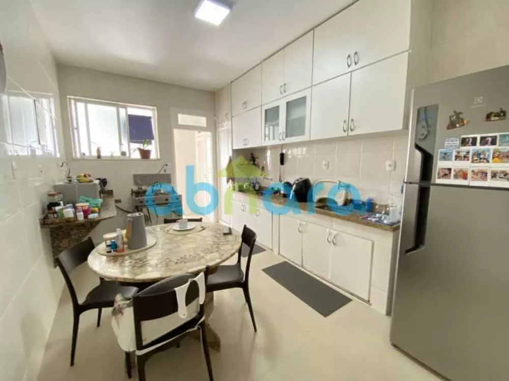 Apartamento, 3 quartos, 220 m² - Foto 12