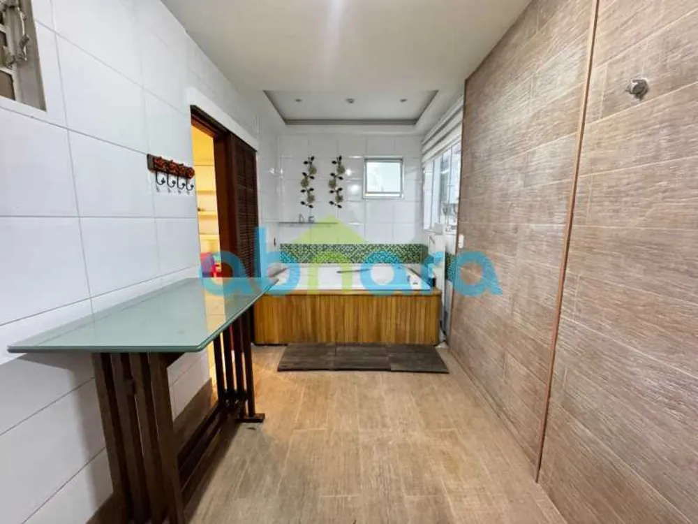 Apartamento, 3 quartos, 235 m² - Foto 10