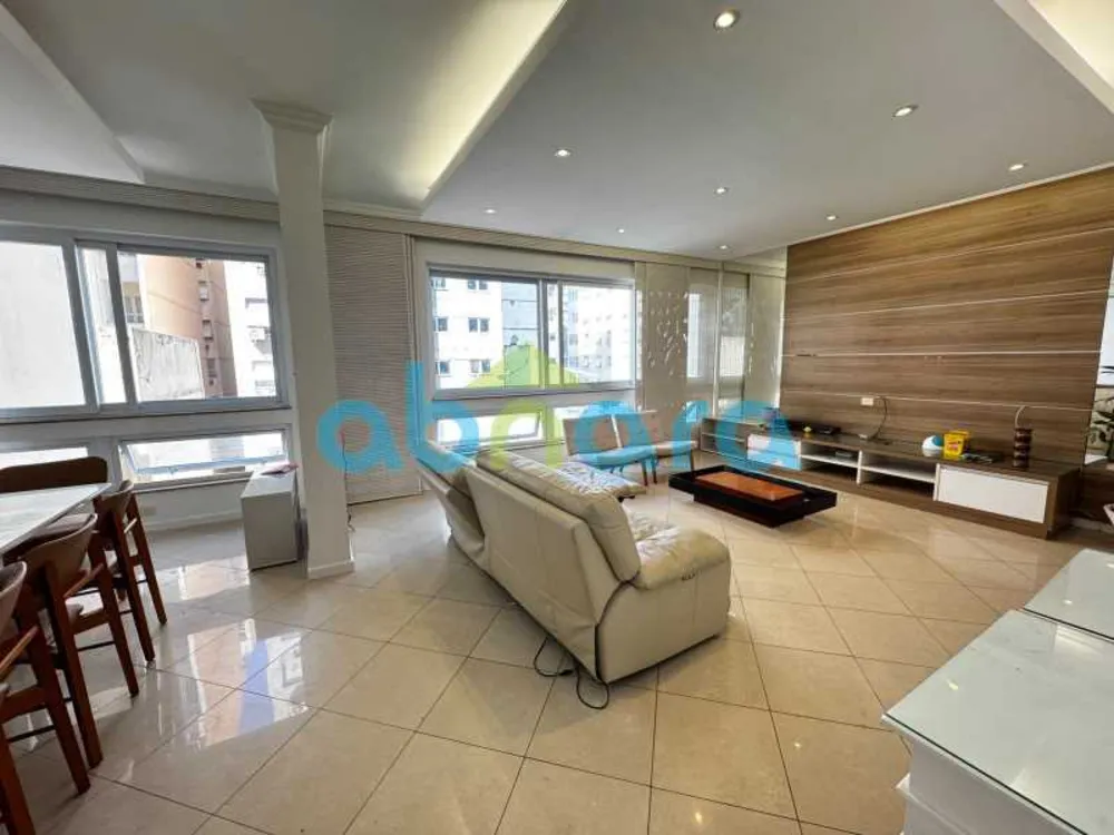 Apartamento, 3 quartos, 235 m² - Foto 1