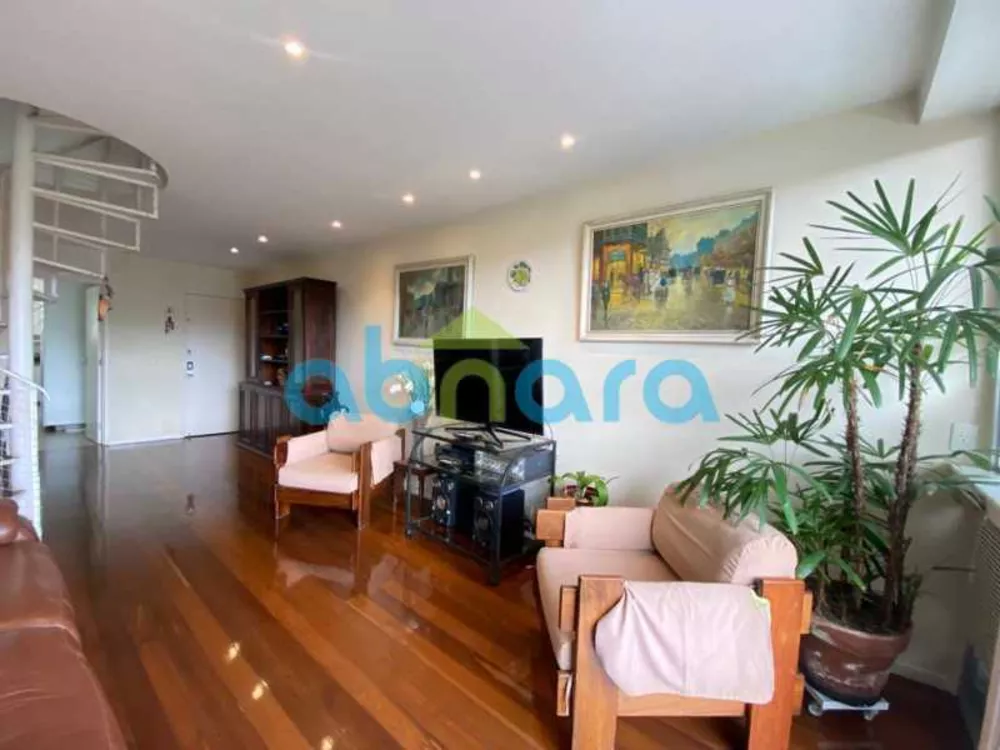 Cobertura, 3 quartos, 320 m² - Foto 4