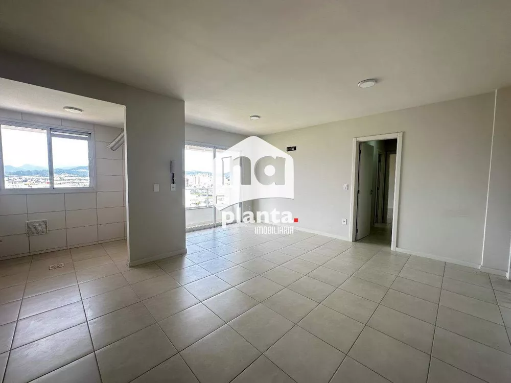 Apartamento à venda com 2 quartos, 84m² - Foto 2