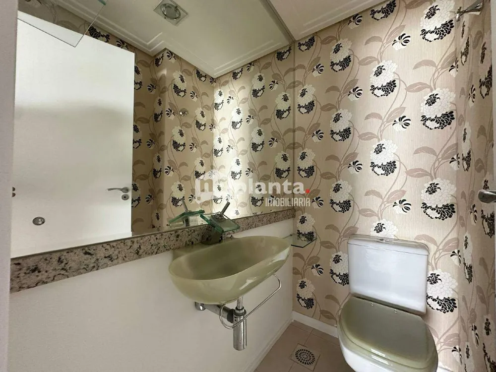 Apartamento, 3 quartos, 131 m² - Foto 3