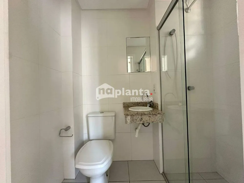 Apartamento, 3 quartos, 131 m² - Foto 2