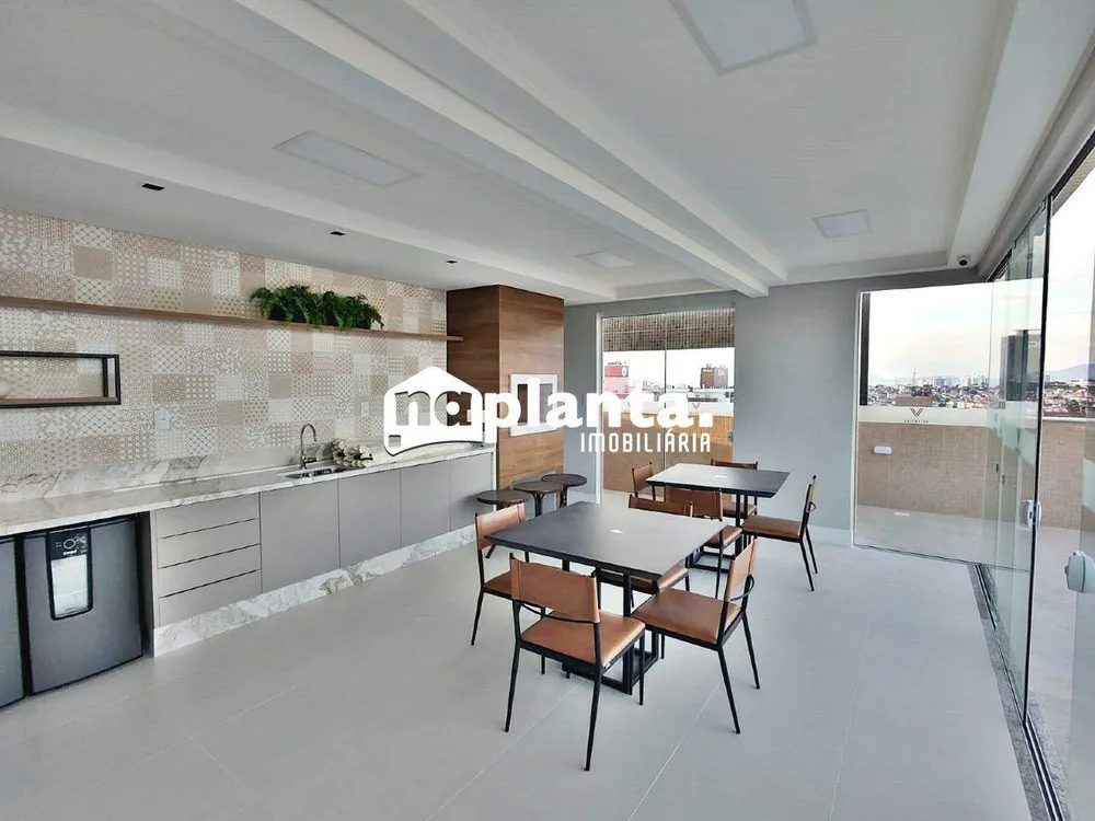 Apartamento, 3 quartos, 110 m² - Foto 2