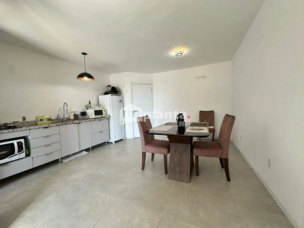 Apartamento, 3 quartos, 74 m² - Foto 1