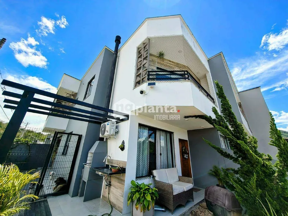 Sobrado, 3 quartos, 87 m² - Foto 1