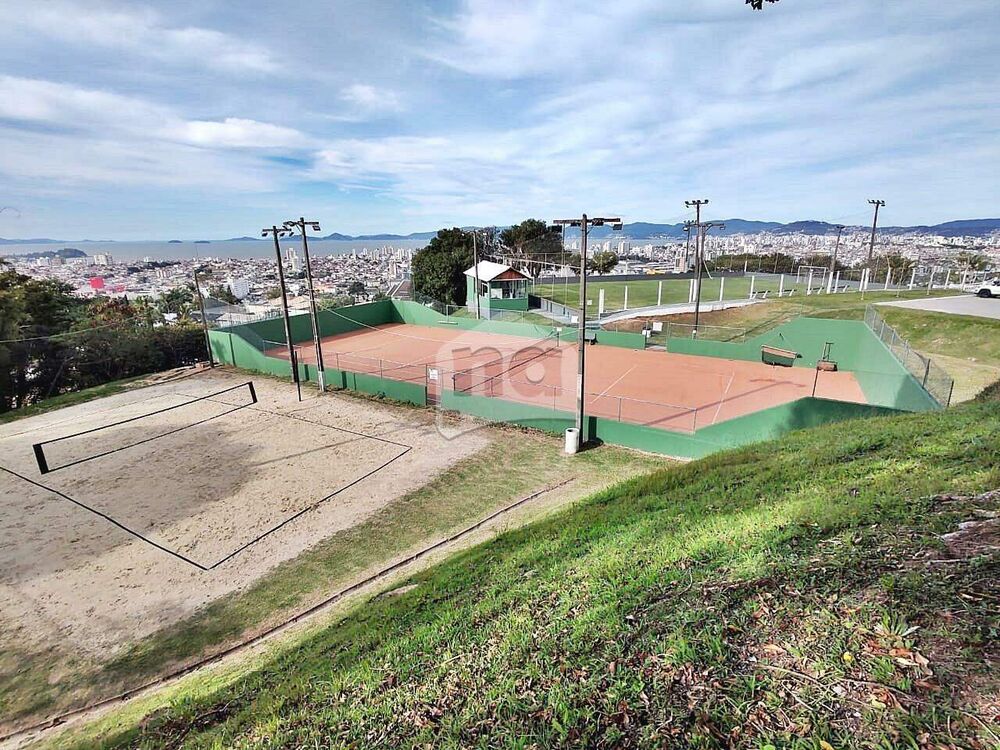 Casa de Condomínio à venda com 4 quartos, 424m² - Foto 26
