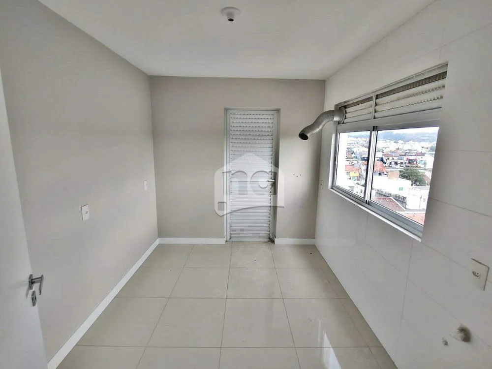 Cobertura, 3 quartos, 251 m² - Foto 3
