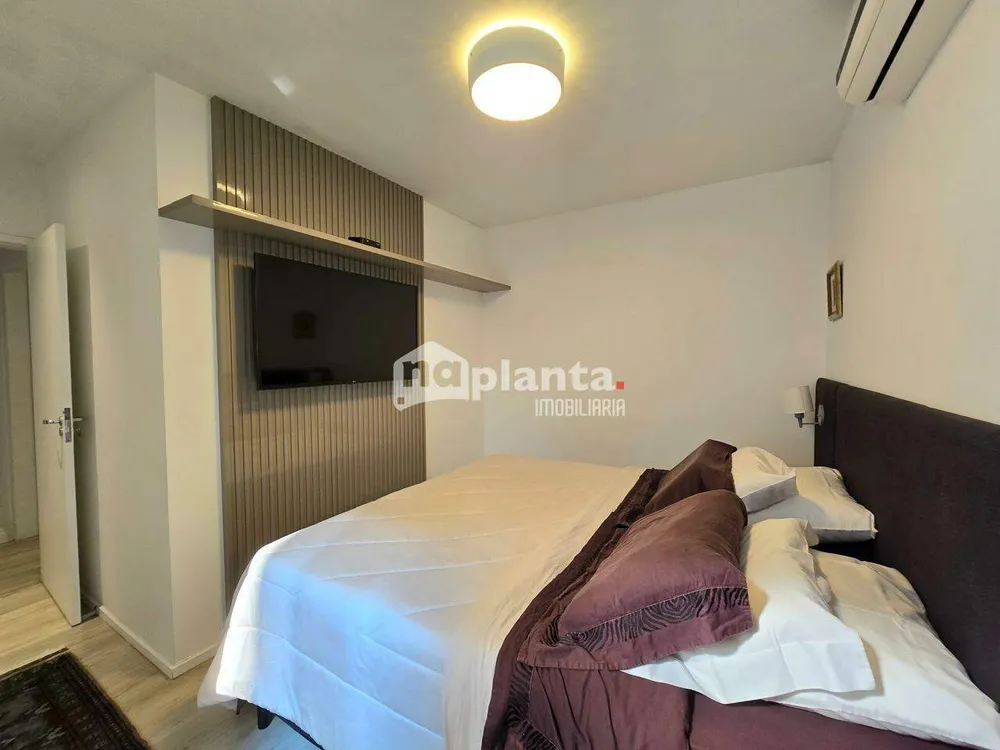 Apartamento, 3 quartos, 211 m² - Foto 9