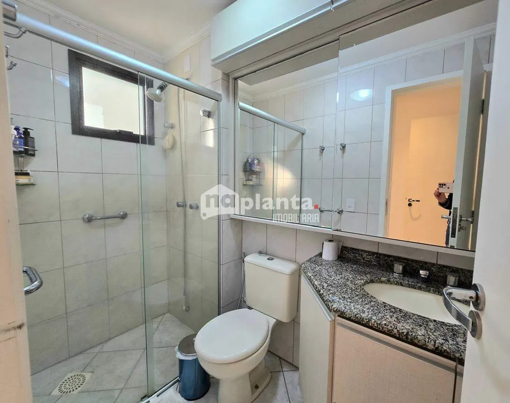 Apartamento, 3 quartos, 211 m² - Foto 3