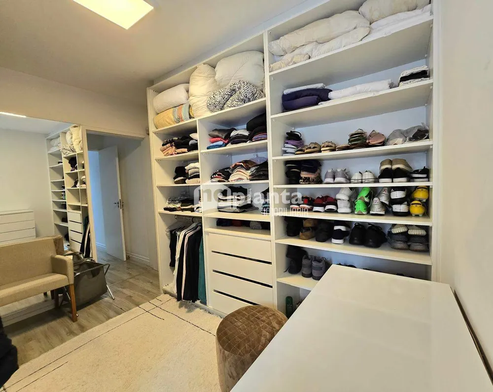 Apartamento, 3 quartos, 211 m² - Foto 10
