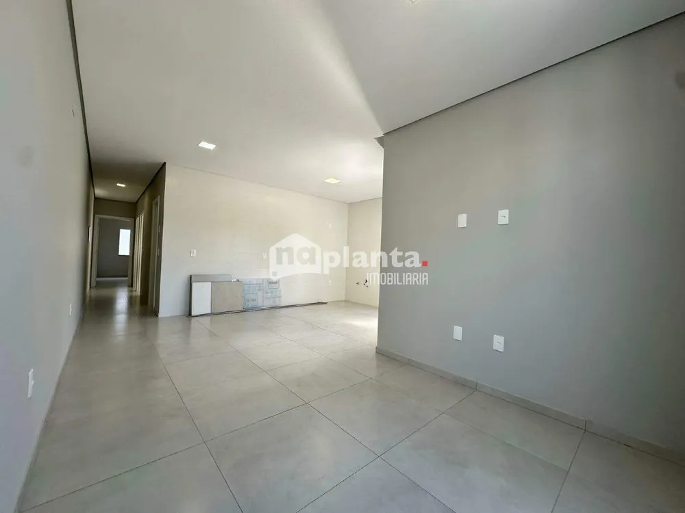 Casa, 3 quartos, 80 m² - Foto 2