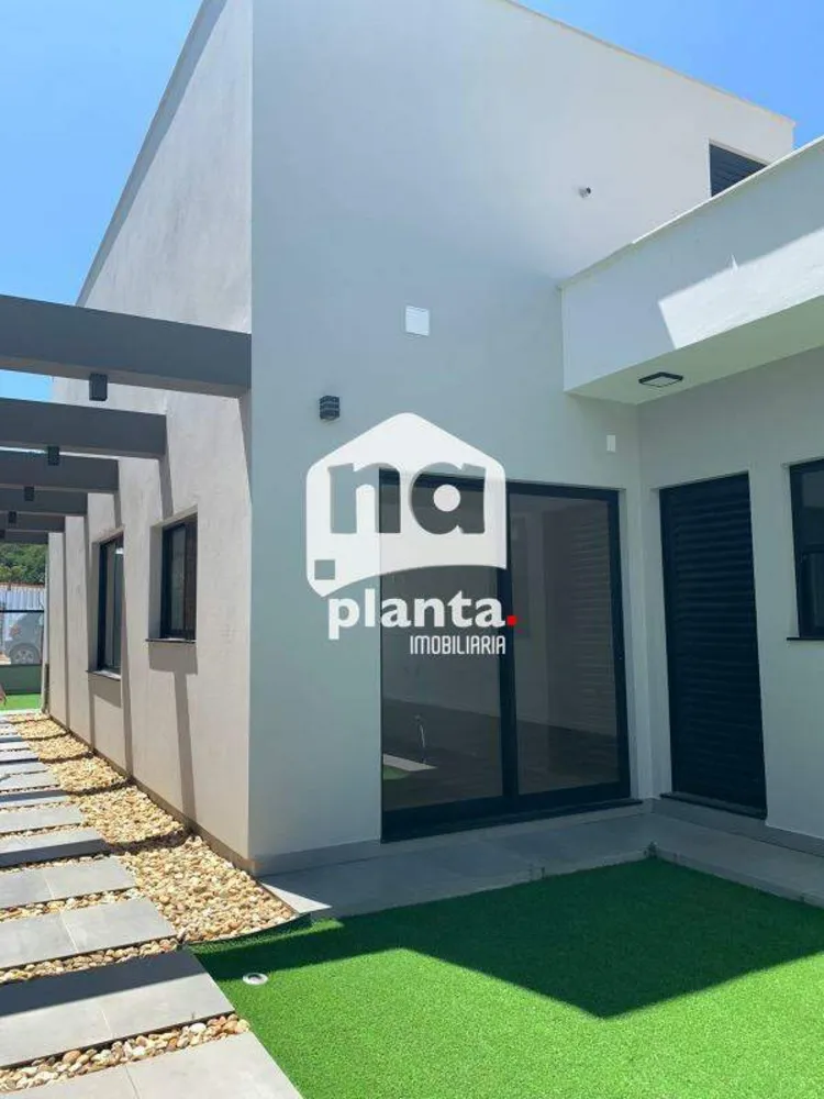 Casa, 3 quartos, 202 m² - Foto 4