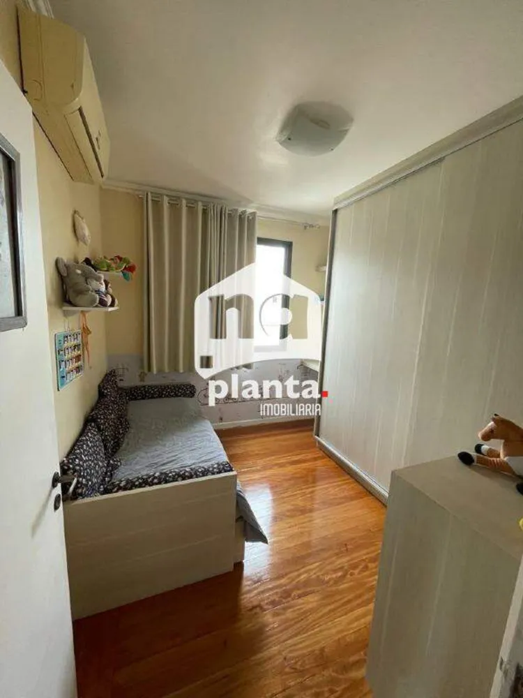 Cobertura, 3 quartos, 245 m² - Foto 13