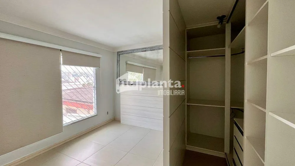Casa, 3 quartos, 197 m² - Foto 13