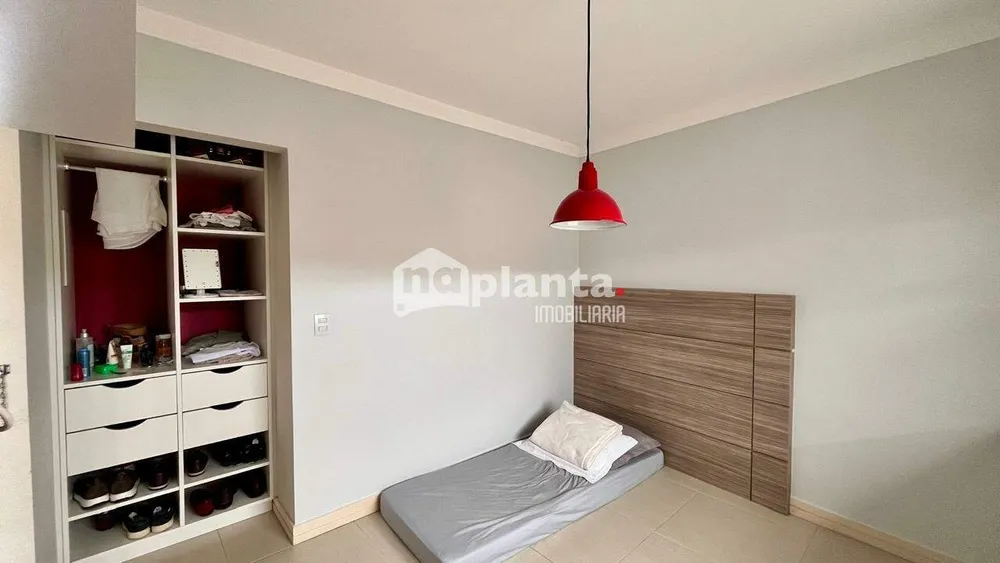 Casa, 3 quartos, 197 m² - Foto 14