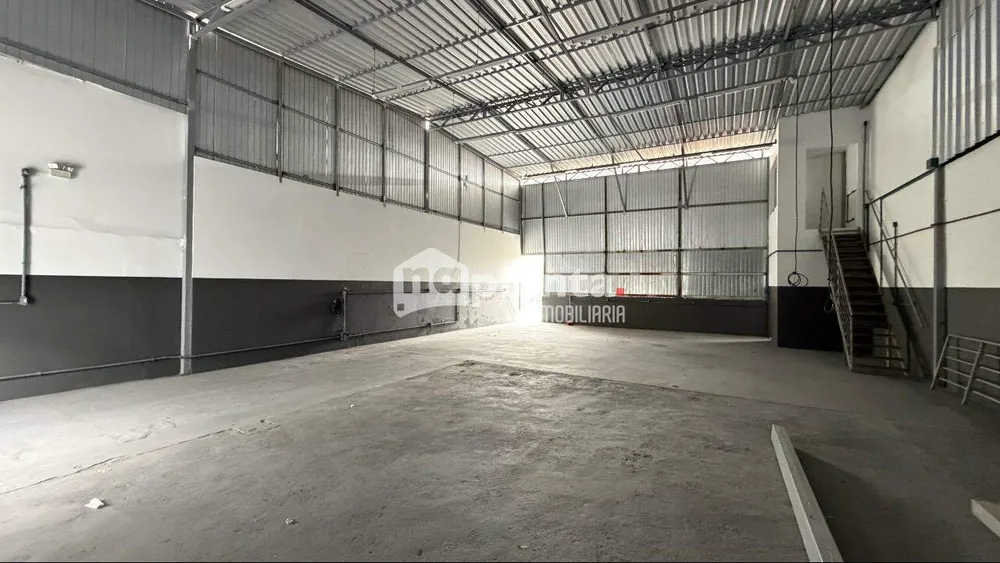 Depósito-Galpão, 168 m² - Foto 2