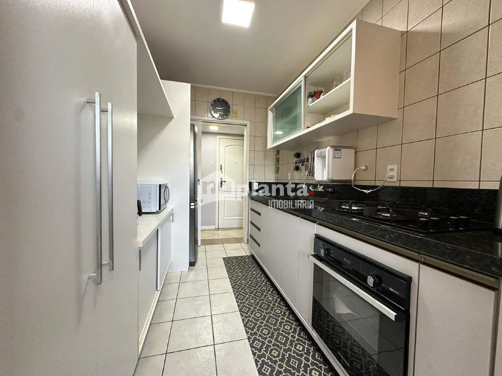 Apartamento, 3 quartos, 94 m² - Foto 3