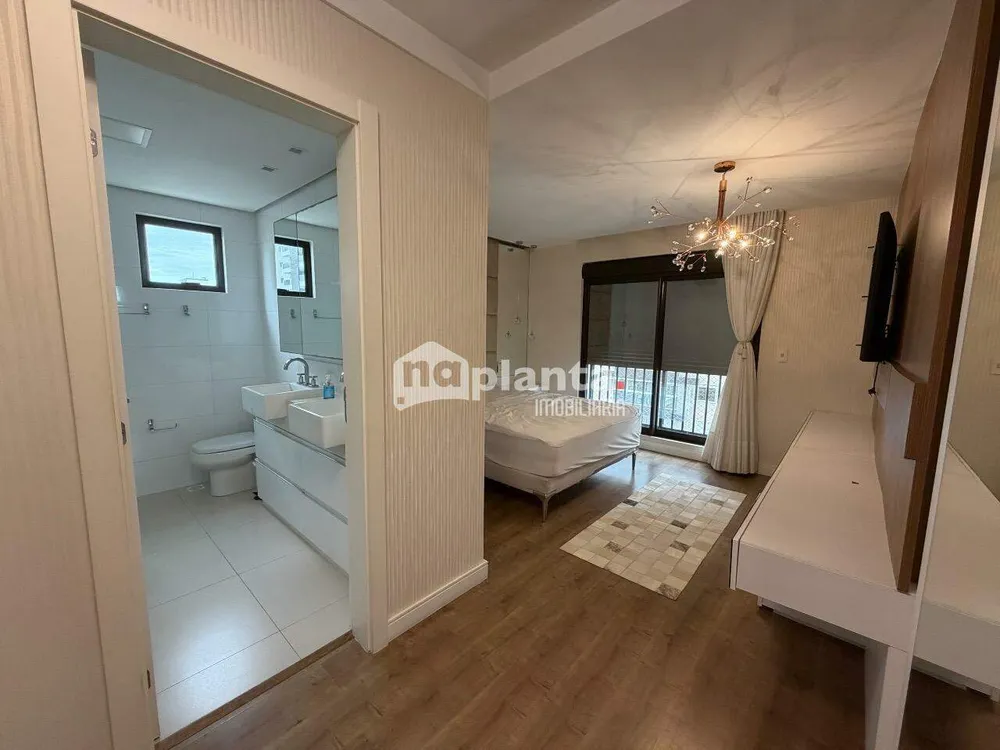 Apartamento, 3 quartos, 137 m² - Foto 4