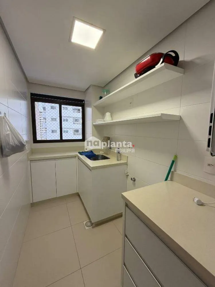 Apartamento, 3 quartos, 137 m² - Foto 2