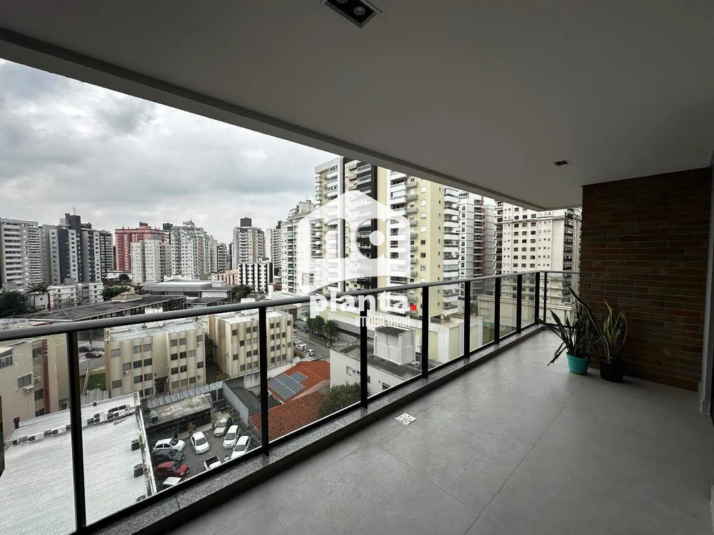 Apartamento, 3 quartos, 134 m² - Foto 2