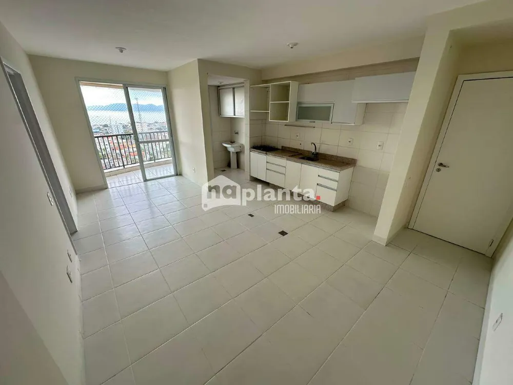 Apartamento, 3 quartos, 76 m² - Foto 2