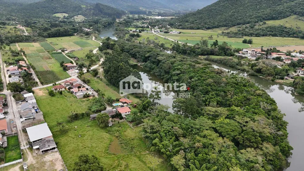 Sítio, 3 quartos, 6486 m² - Foto 2