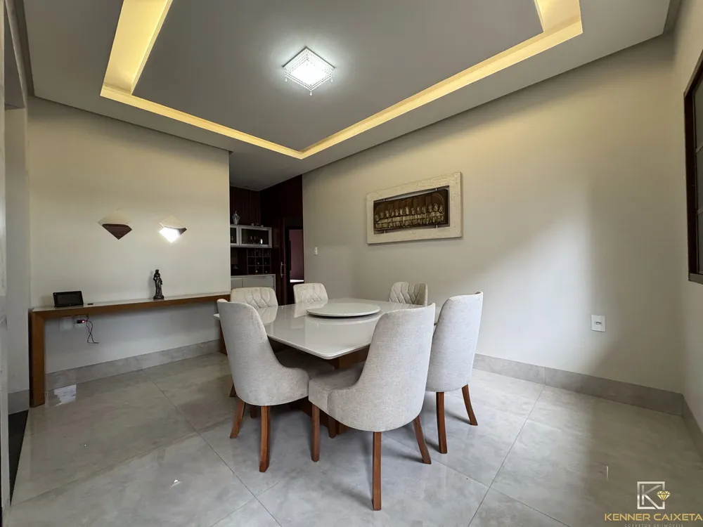 Casa, 3 quartos, 228 m² - Foto 11