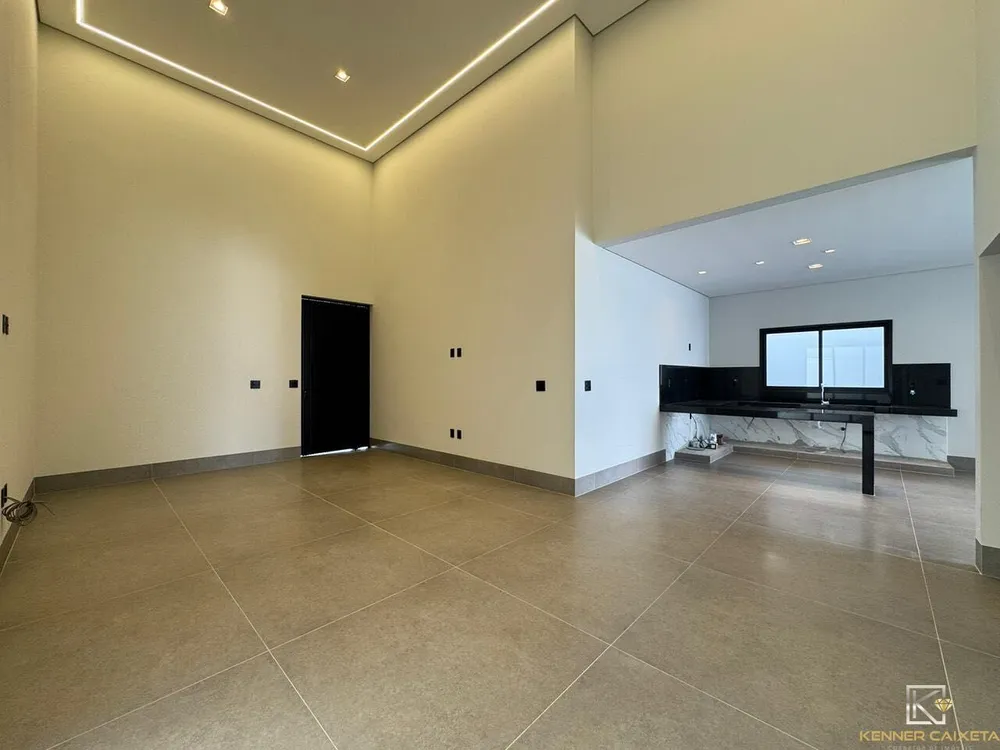 Casa, 3 quartos, 215 m² - Foto 3