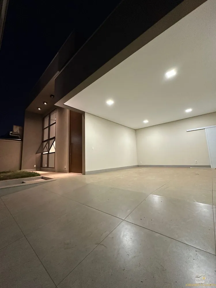 Casa, 4 quartos, 214 m² - Foto 2