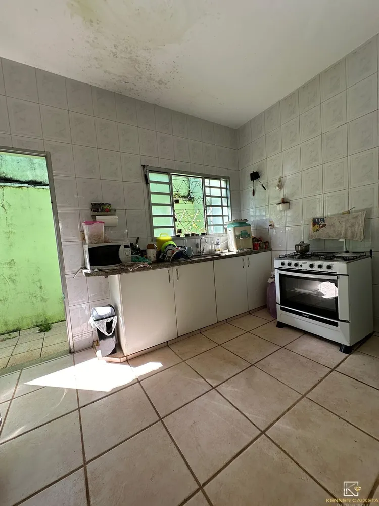Casa, 4 quartos, 170 m² - Foto 2