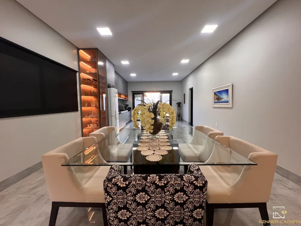 Casa, 3 quartos, 252 m² - Foto 3