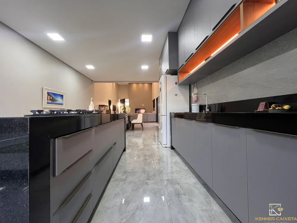 Casa, 3 quartos, 252 m² - Foto 5