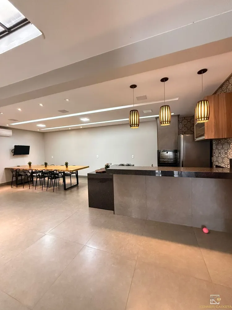 Casa, 3 quartos, 270 m² - Foto 11