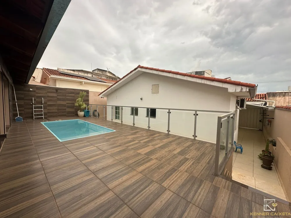 Casa, 3 quartos, 190 m² - Foto 3