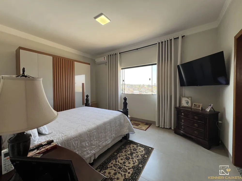 Casa, 5 quartos, 300 m² - Foto 7