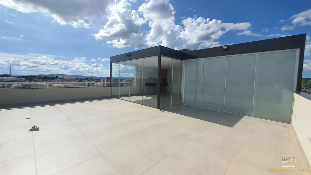 Cobertura, 3 quartos, 202 m² - Foto 3