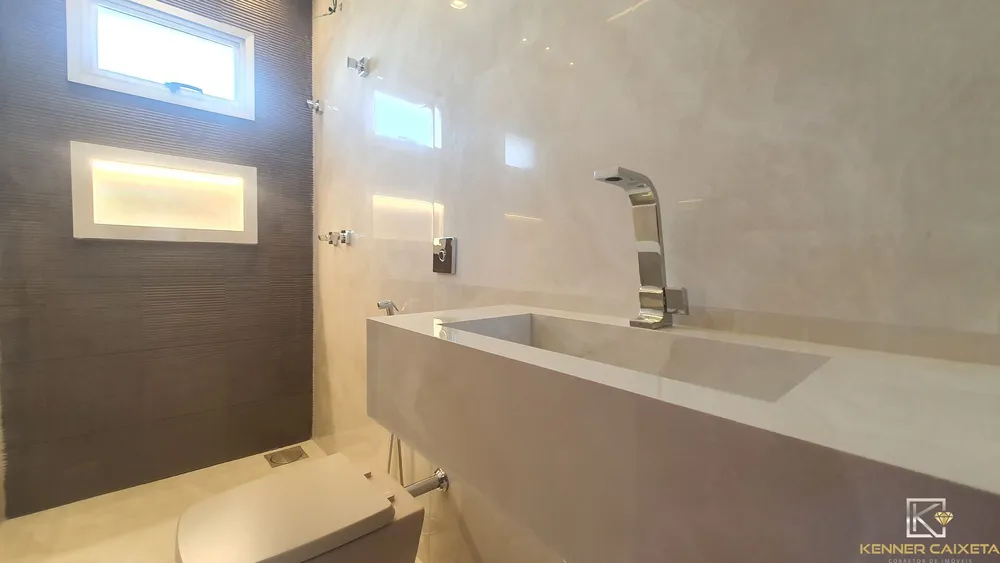 Cobertura, 3 quartos, 202 m² - Foto 4