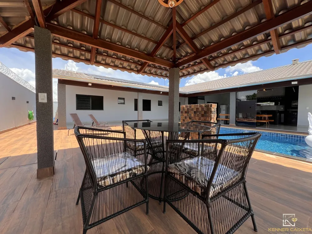 Chácara, 3 quartos, 1067 m² - Foto 2