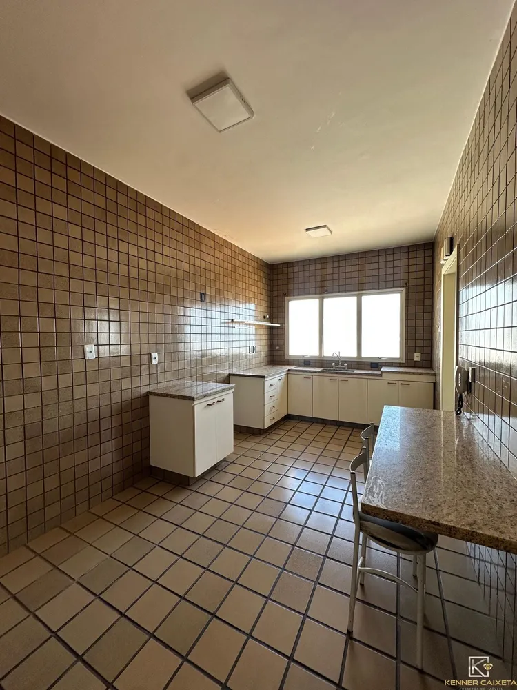 Apartamento, 3 quartos, 140 m² - Foto 2