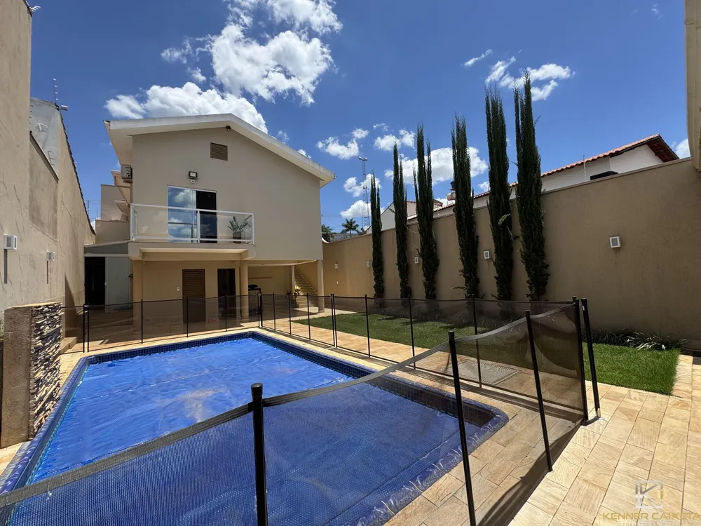 Casa, 3 quartos, 255 m² - Foto 11