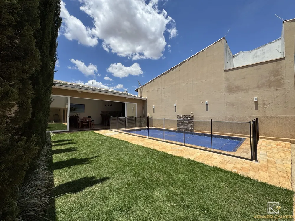 Casa, 3 quartos, 255 m² - Foto 16