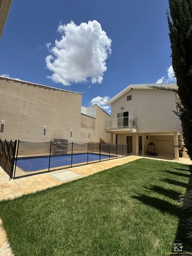 Casa, 3 quartos, 255 m² - Foto 14