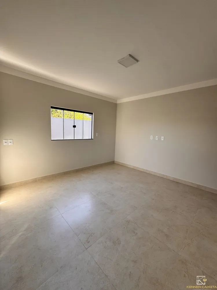 Casa, 4 quartos, 194 m² - Foto 2