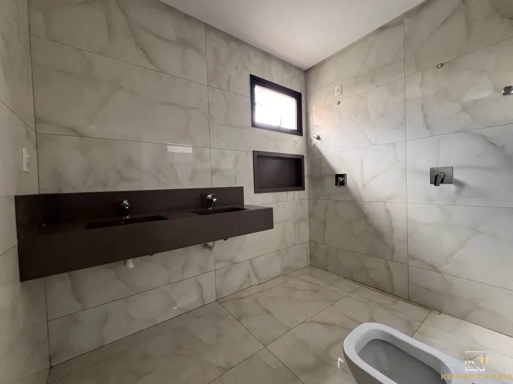 Casa, 3 quartos, 200 m² - Foto 10