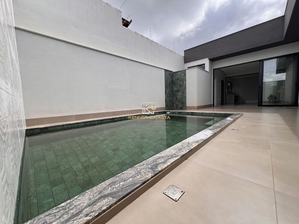 Casa, 3 quartos, 200 m² - Foto 1