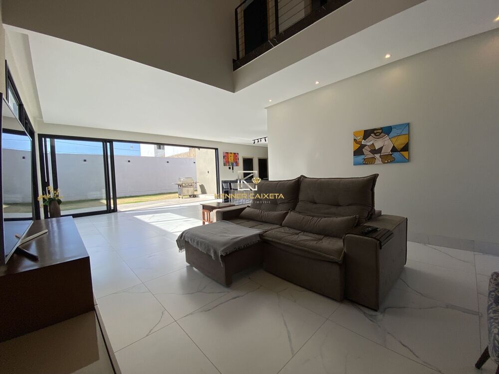 Casa, 3 quartos, 212 m² - Foto 2