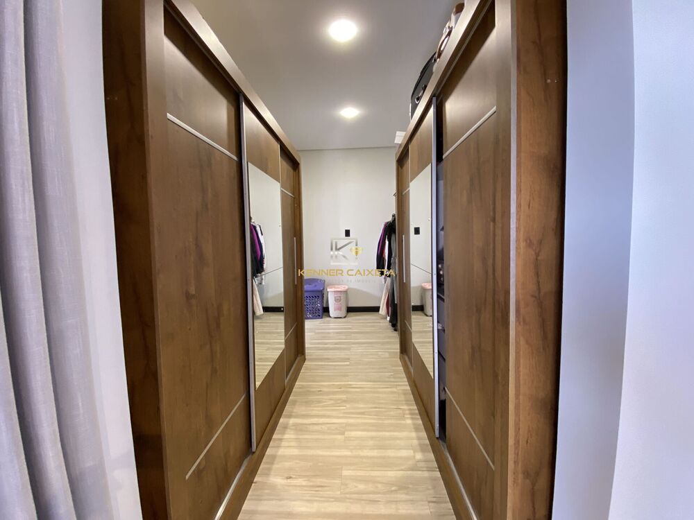 Casa, 3 quartos, 212 m² - Foto 4