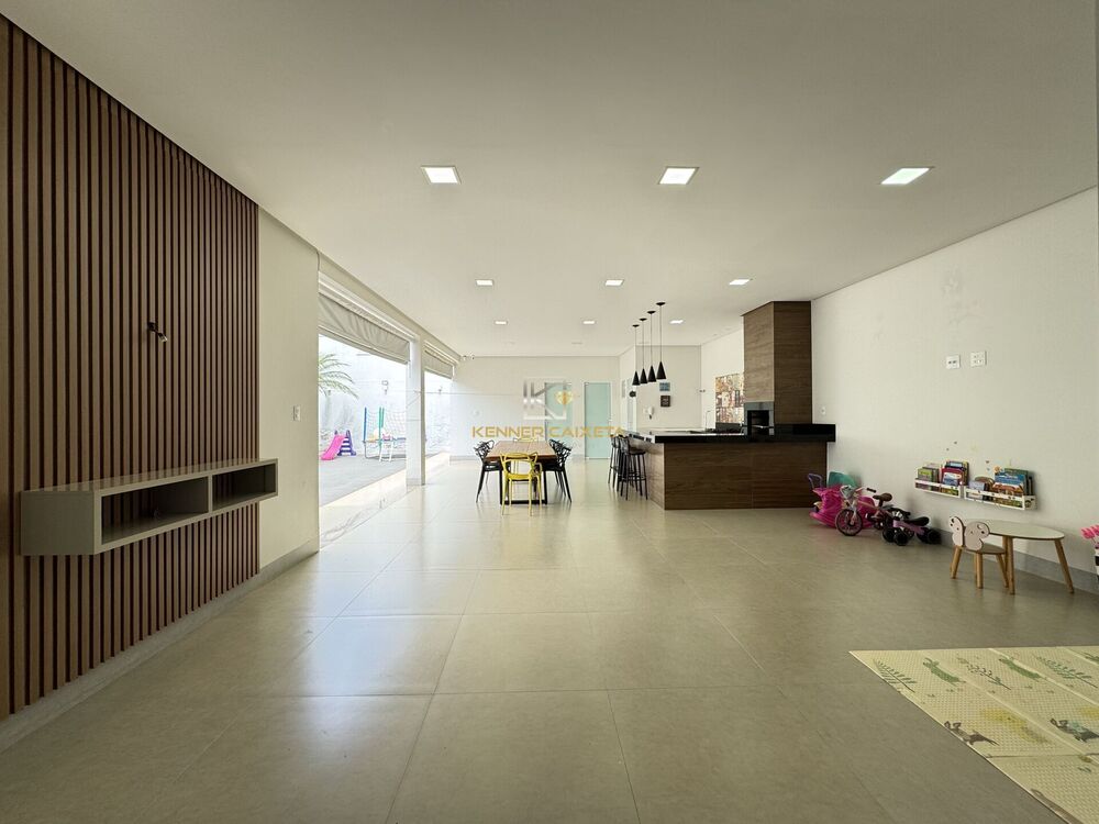 Casa, 3 quartos, 243 m² - Foto 12
